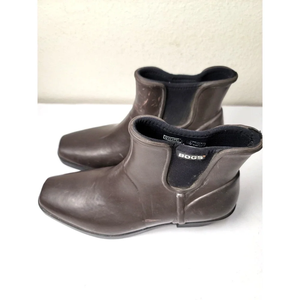 Bogs valerie Women's Brown Ankle Rubber Heel Pump Rain Boots Size 8‎